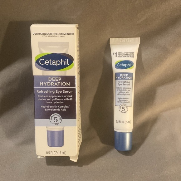 Cetaphil Deep Hydration Refreshing Eye Serum
.5 fl oz - Picture 4 of 4